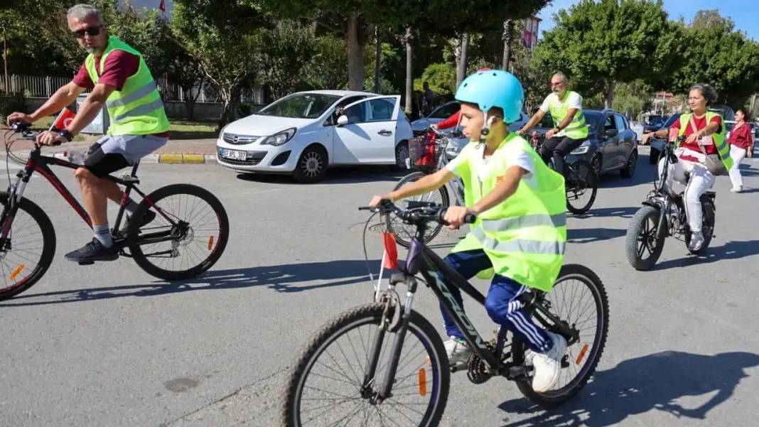 Manavgat’ta Cumhuriyet Bayramı’na Renkli Başlangıç 2